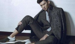 体育圈的帅哥 明星黑料合法吗,揭秘体育圈帅哥黑料合法性的争议